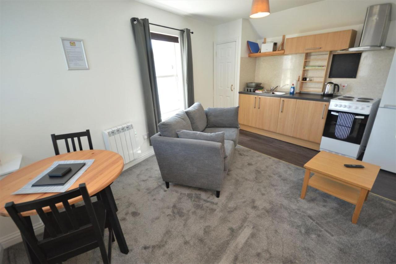 Buzzard Apartment Tobermory Exterior foto